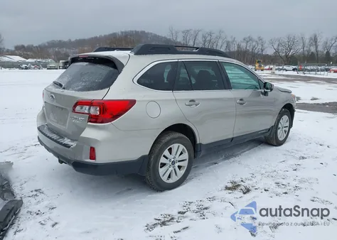 2015 Subaru Outback 2.5I Premium z USA, uszkodzony, nr VIN 4S4BSACC2F3352935